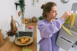 how to compost in an apartment