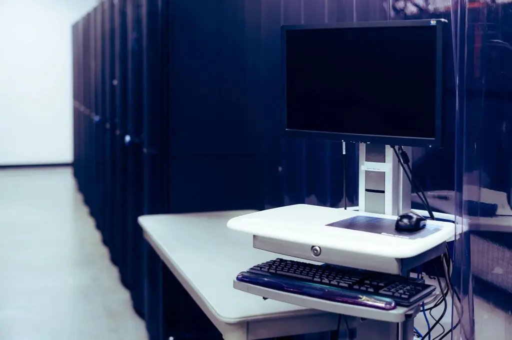 hosting programgeeks